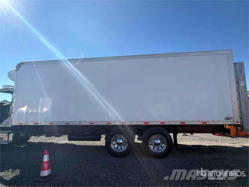 Freightliner M2 106 Isotermos y frigoríficos