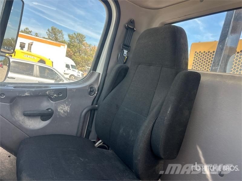 Freightliner M2 106 Camiões de sonda de perfuração móvel