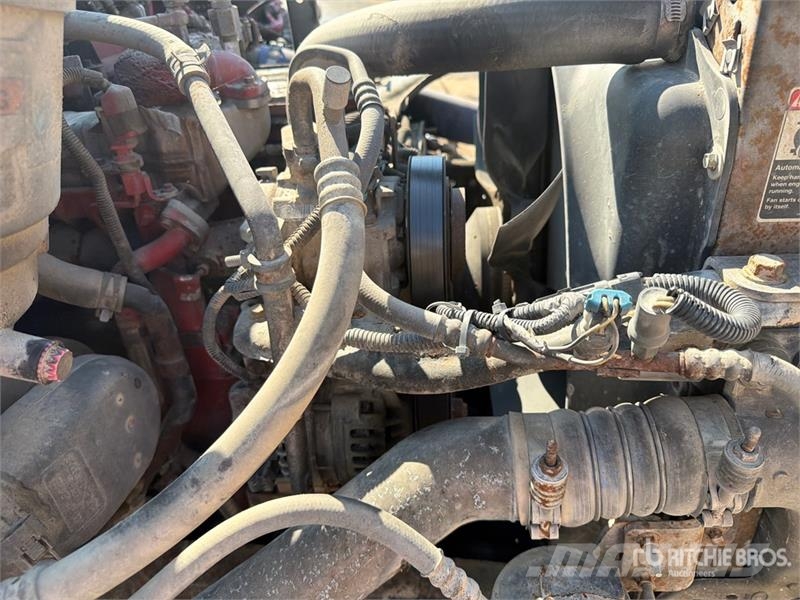 Freightliner M2 106 Camiones portacoches