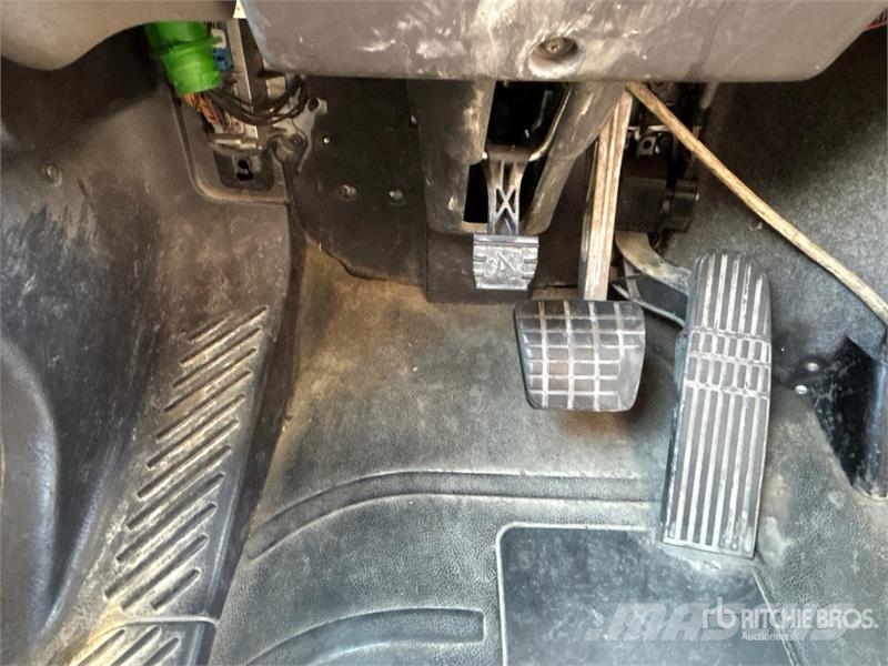 Freightliner M2 106 Isotermos y frigoríficos