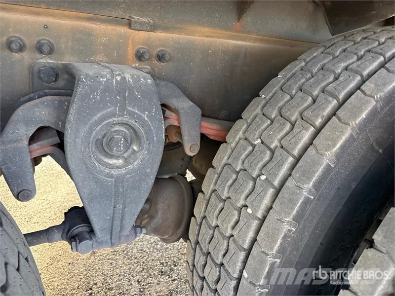 Freightliner M2 106 Temperature controlled trucks