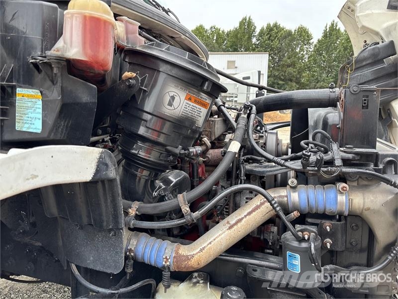 Freightliner M2 106 Autogru