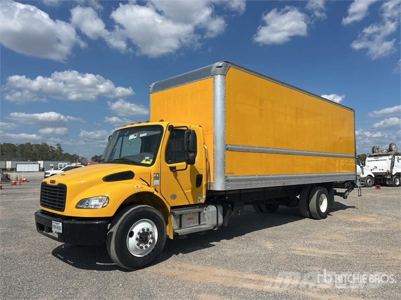 Freightliner M2 106 Sanduk kamioni