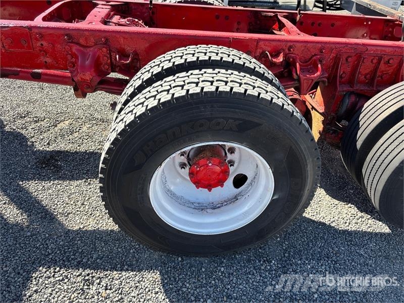 Freightliner M2 106 Kabine i unutrašnjost