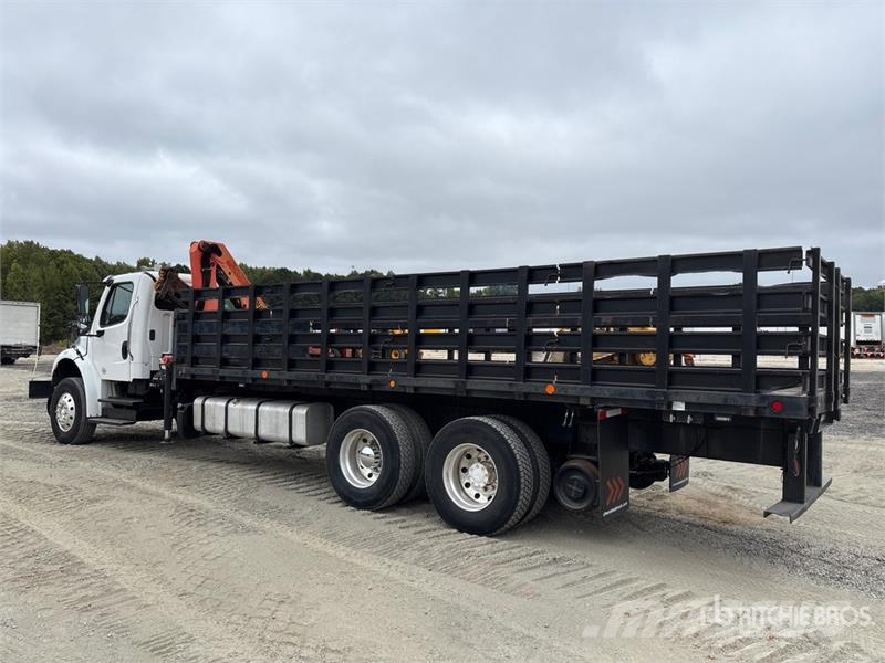 Freightliner M2 106 Autogru