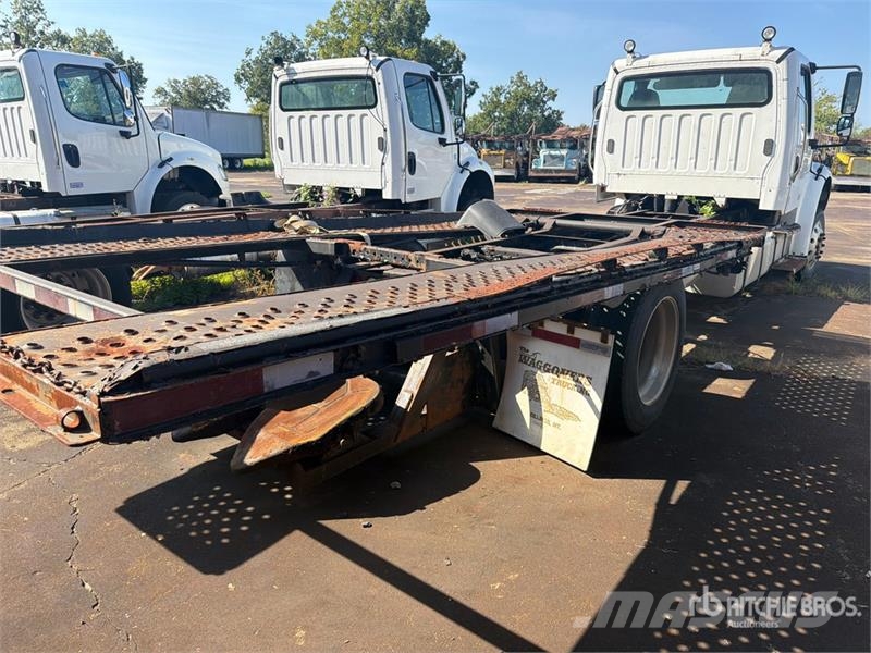 Freightliner M2 106 Autoveokid