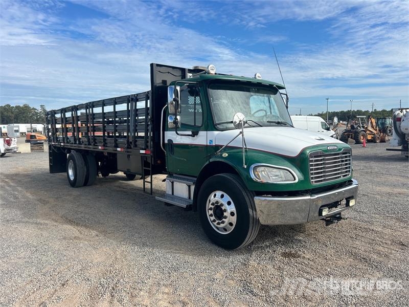 Freightliner M2 106 Platte bakwagens