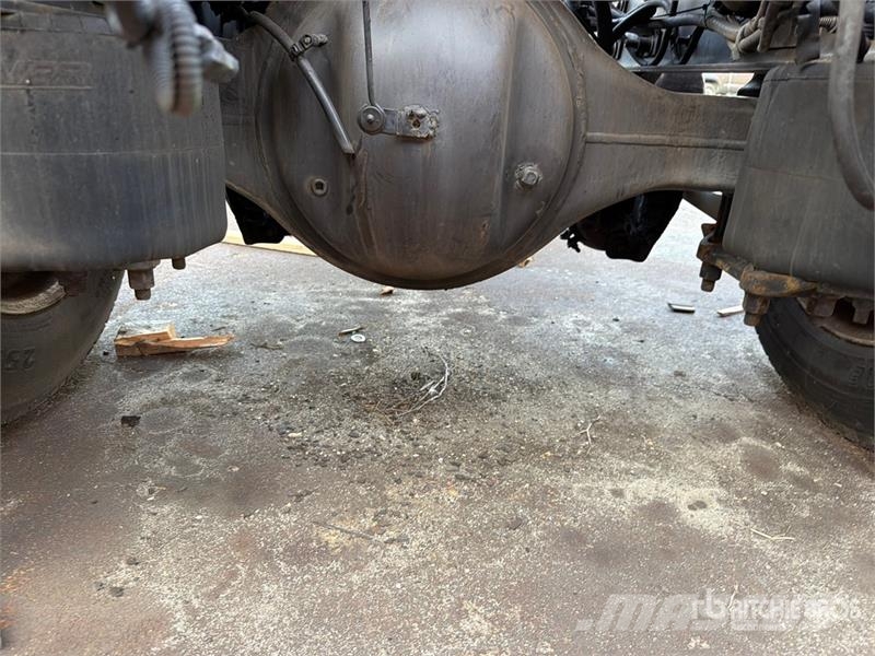 Freightliner M2 106 Camiones portacoches