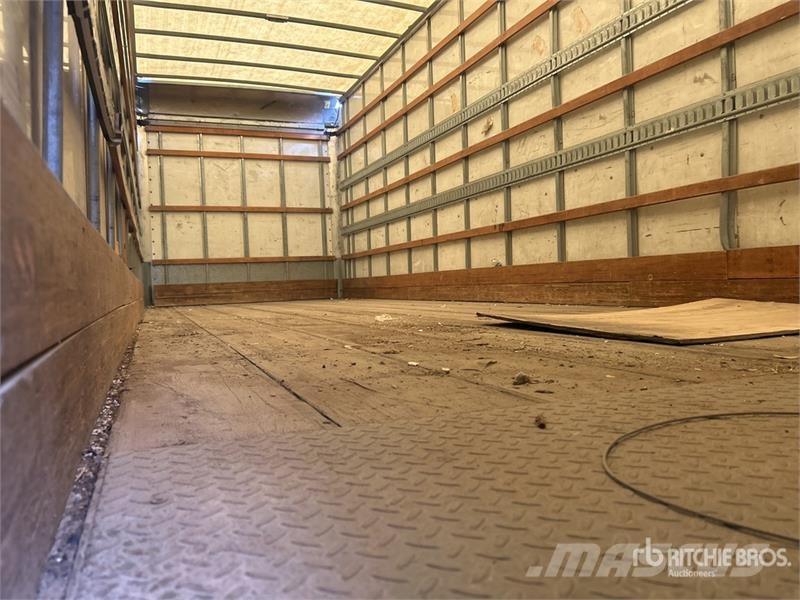 Freightliner M2 106 Camion cassonati