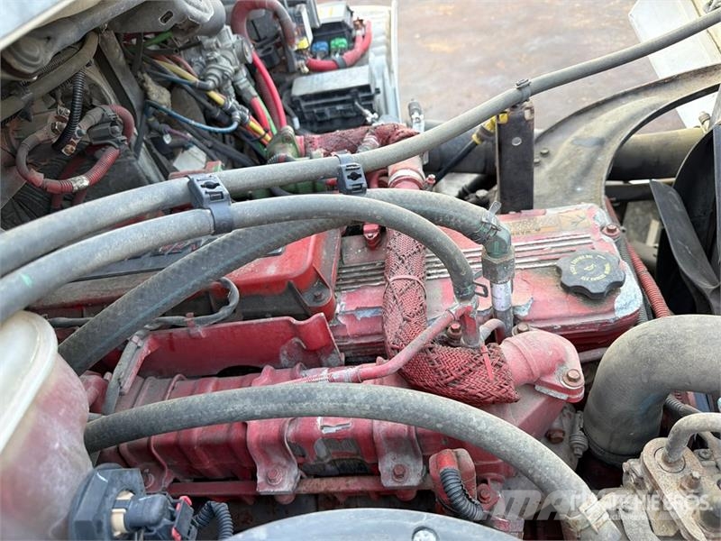 Freightliner M2 106 Camiones portacoches