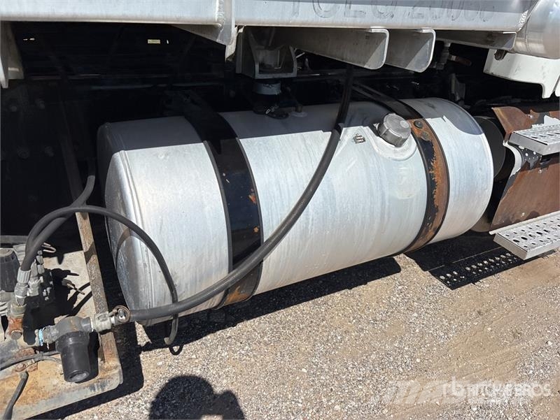 Freightliner M2 106 Camiones aspiradores/combi