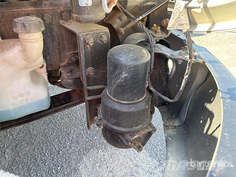 Freightliner M2 106 Furgons