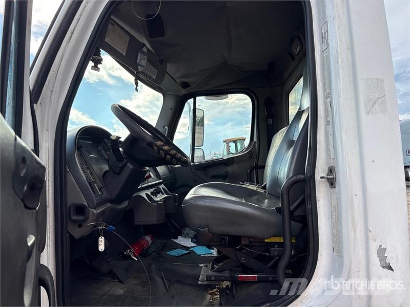 Freightliner M2 106 Tegljači