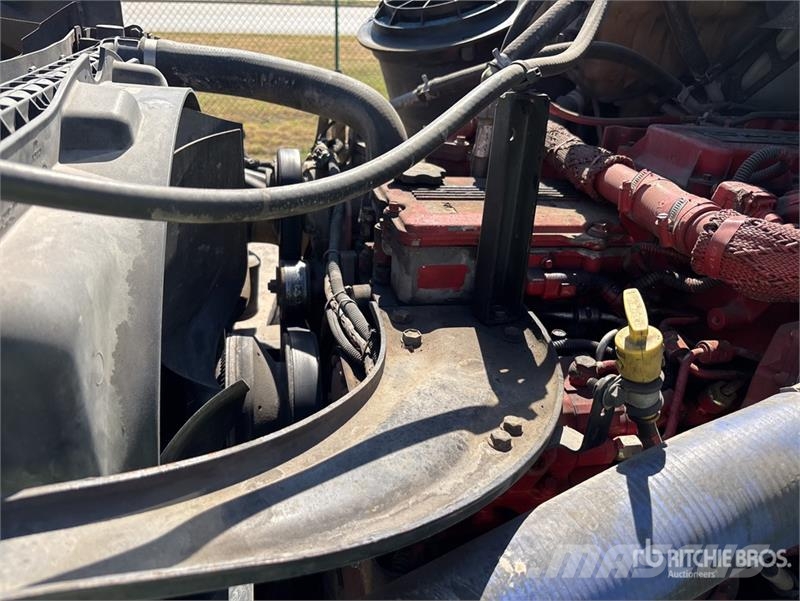 Freightliner M2 106 Camiones aspiradores/combi