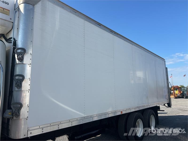 Freightliner M2 106 Tovornjaki hladilniki