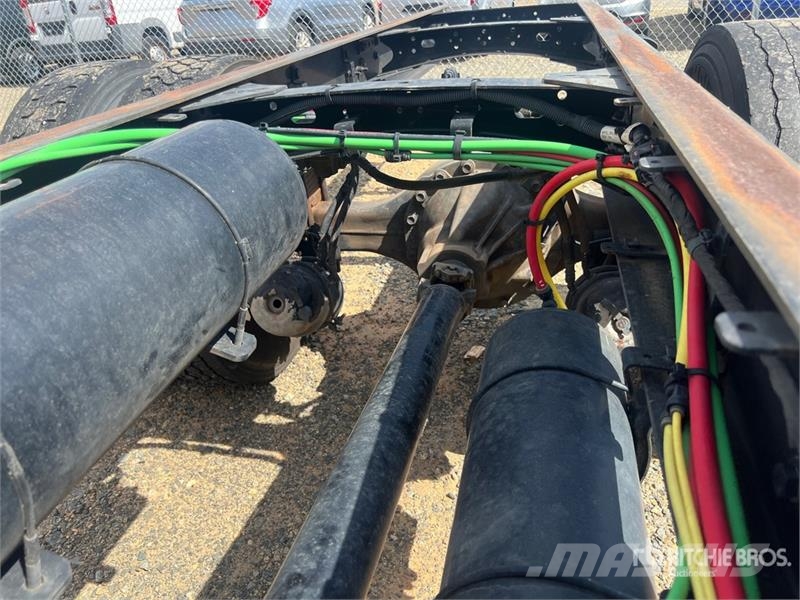 Freightliner M2 106 Cabine e interni