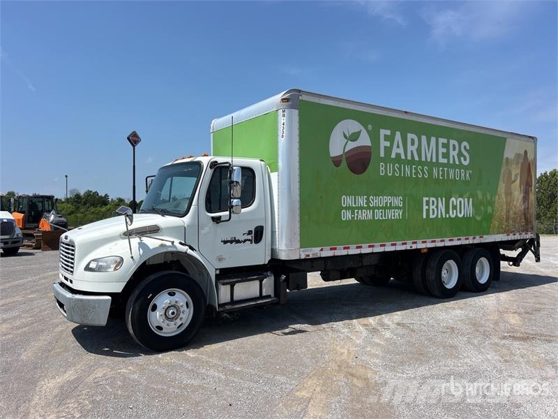 Freightliner M2 106 Furgons