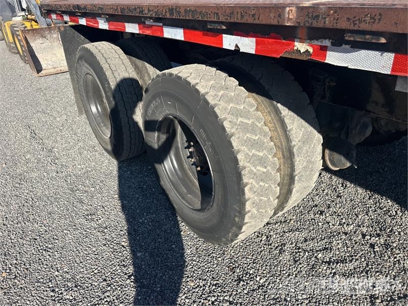 Freightliner M2 106 Madelautod