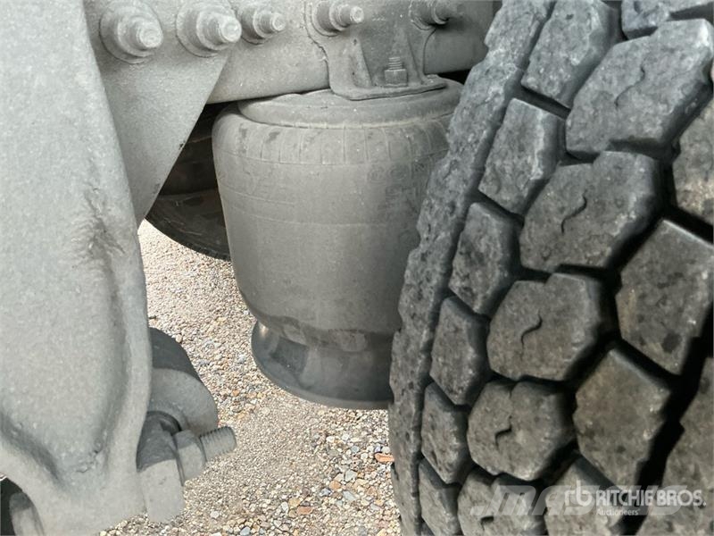 Freightliner M2 106 Грузовики-Рефрижераторы