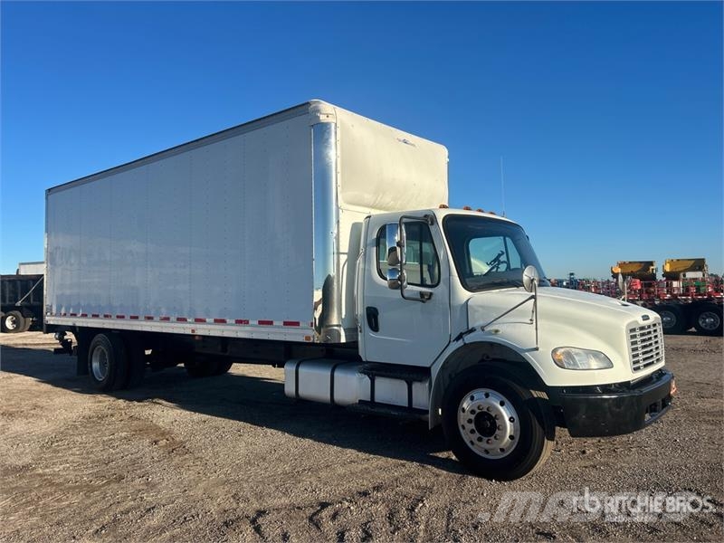 Freightliner M2 106 Furgons