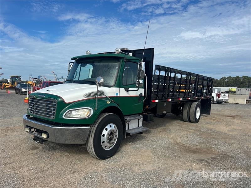 Freightliner M2 106 Platte bakwagens