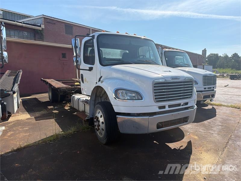 Freightliner M2 106 Autoveokid