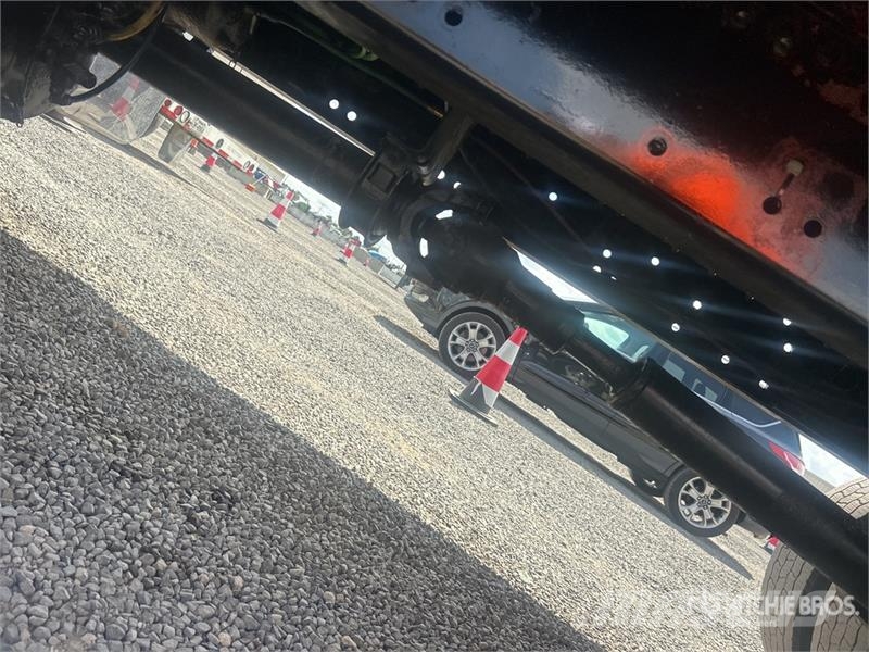 Freightliner M2 106 시립/다목적 차량