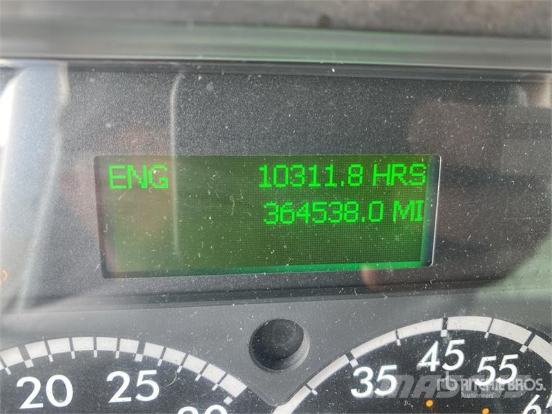Freightliner M2 106 Autocamioane