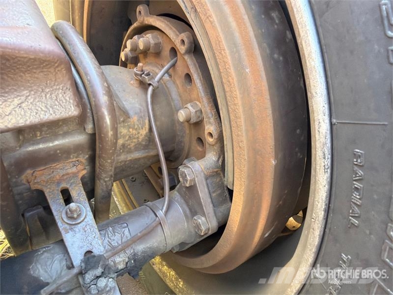 Freightliner M2 106 Camiones portacoches