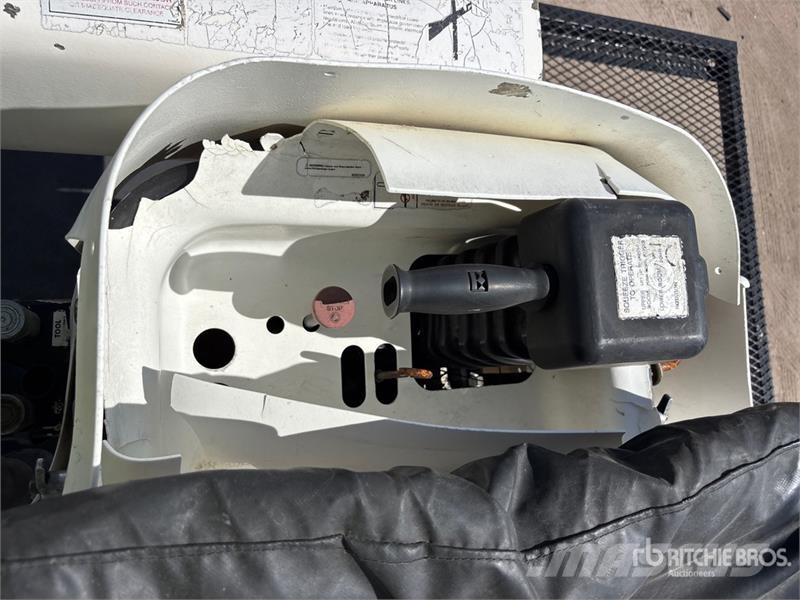 Freightliner M2 106 Pacēlāji uz automašīnas bāzes