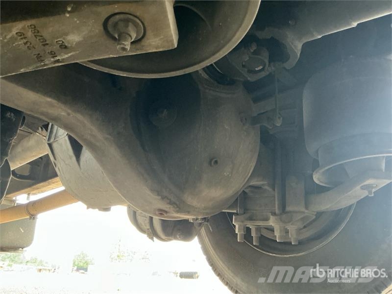Freightliner M2 106 Грузовики-Рефрижераторы