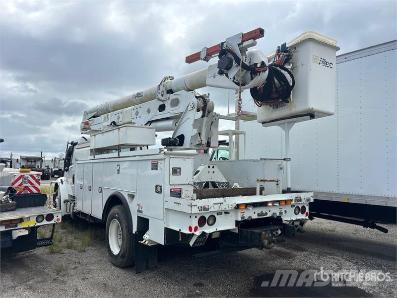 Freightliner M2 106 Truck mounted aerial platforms