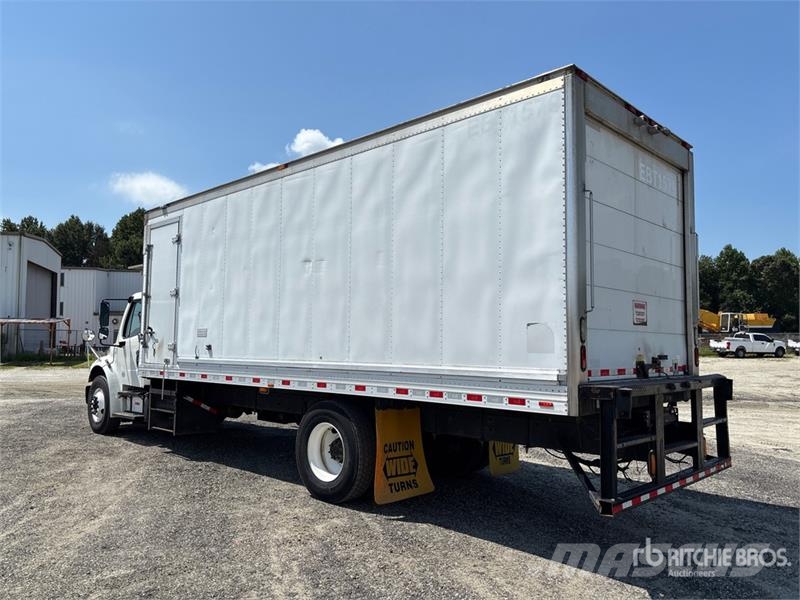 Freightliner M2 106 Isotermos y frigoríficos