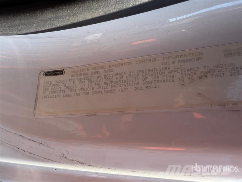 Freightliner M2 106 Camiones portacoches