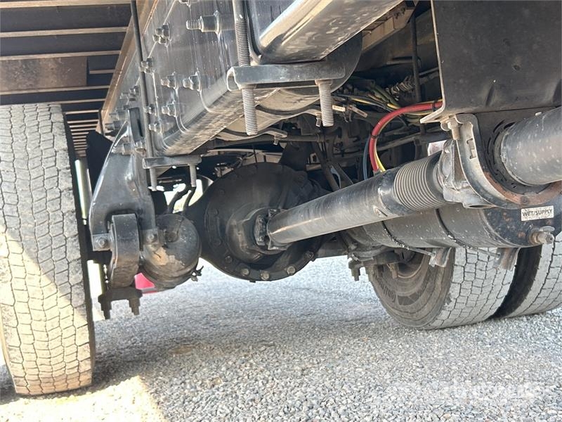 Freightliner M2 106 Camion cassonati