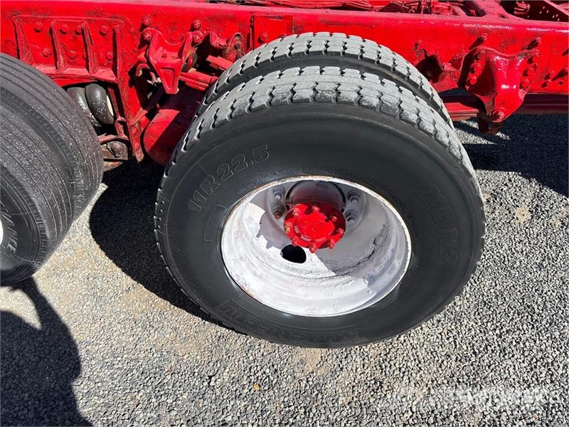 Freightliner M2 106 Kabine i unutrašnjost