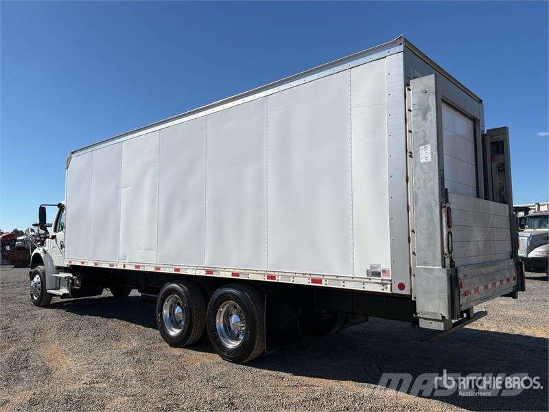 Freightliner M2 106 Isotermos y frigoríficos