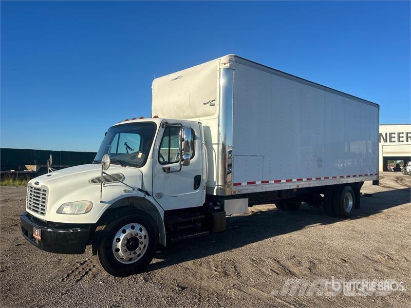 Freightliner M2 106 Furgons