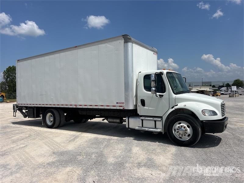 Freightliner M2 106 Furgons