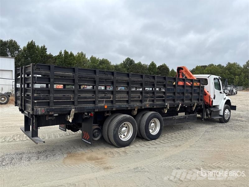 Freightliner M2 106 Autogru