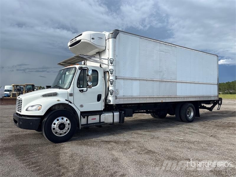 Freightliner M2 106 Caminhões com temperatura controlada