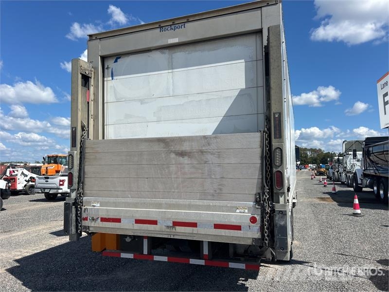 Freightliner M2 106 Tovornjaki hladilniki