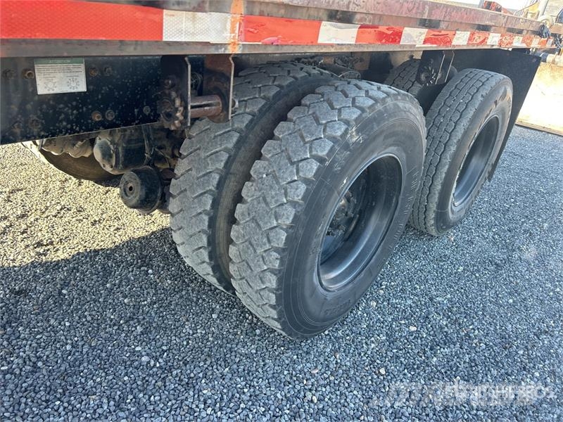 Freightliner M2 106 Madelautod