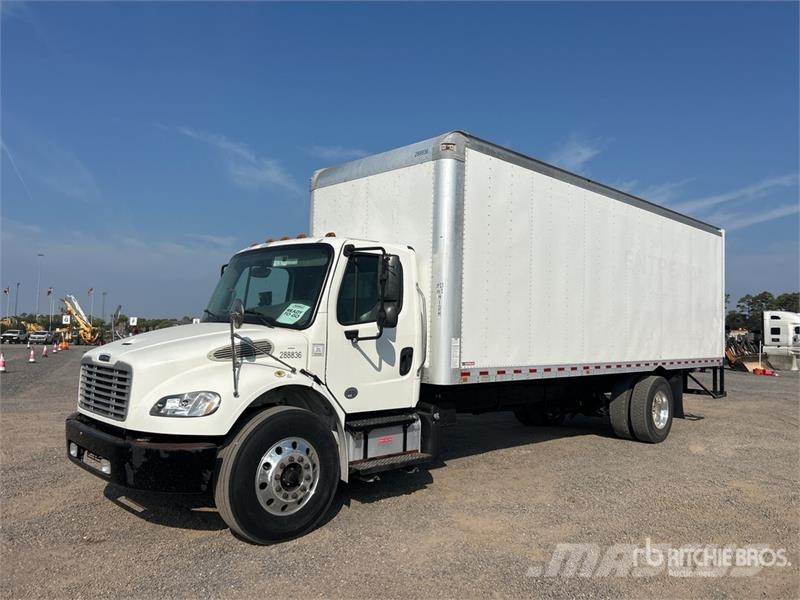 Freightliner M2 106 Camion cassonati