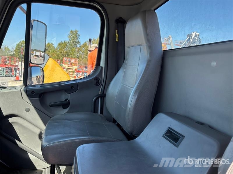 Freightliner M2 106 Tractor Units