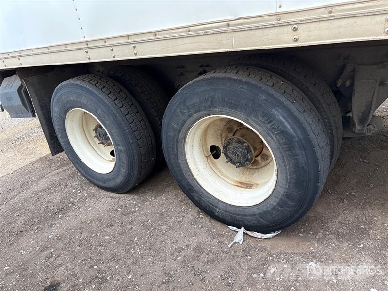 Freightliner M2 106 Kravas automašīnas - refrižeratori