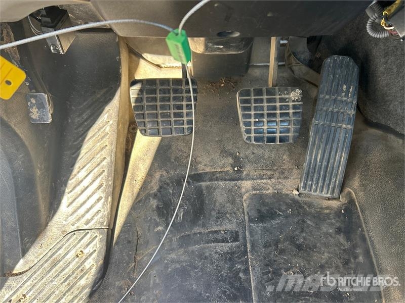Freightliner M2 106 كابينة والداخلية