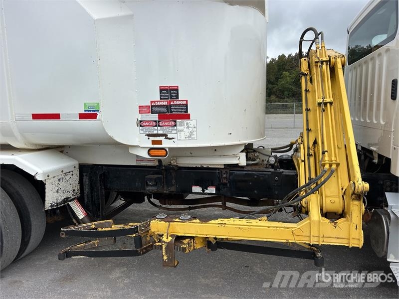 Freightliner M2 106 Camion poubelle