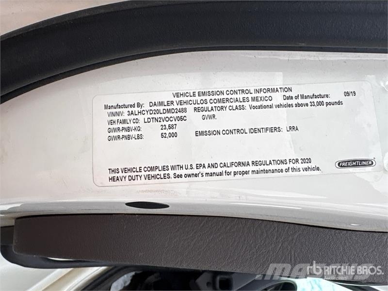 Freightliner M2 106 Kravas automašīnas - refrižeratori