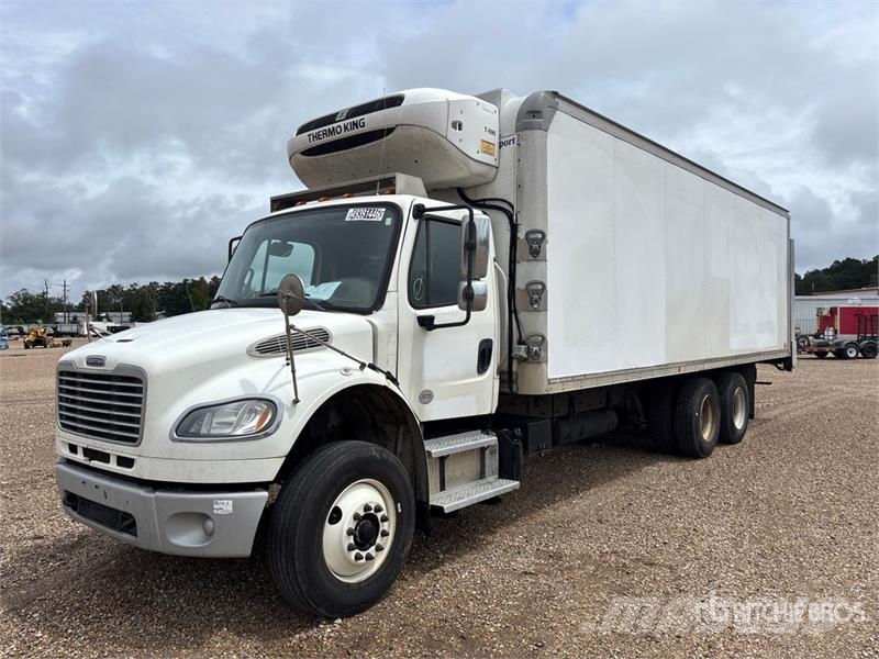 Freightliner M2 106 Грузовики-Рефрижераторы